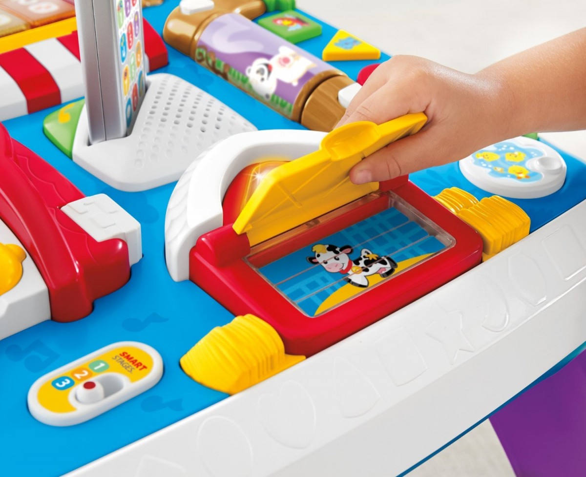 Обучающий столик смейся и учись от fisher price